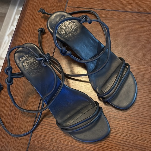 Elf Ophelia Block Heel Wrap Sandals Size 9 - Picture 4 of 12